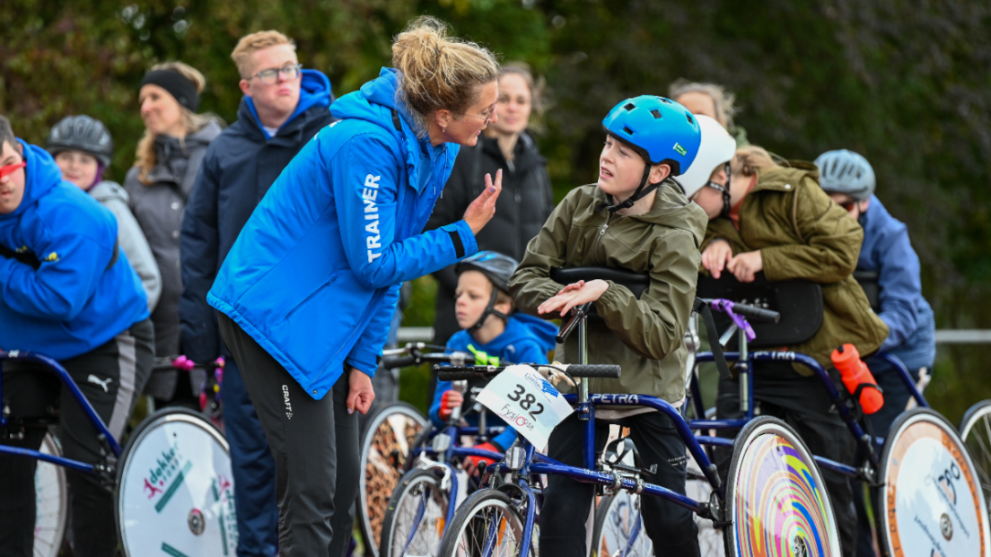 AV Lionitas 3 resized