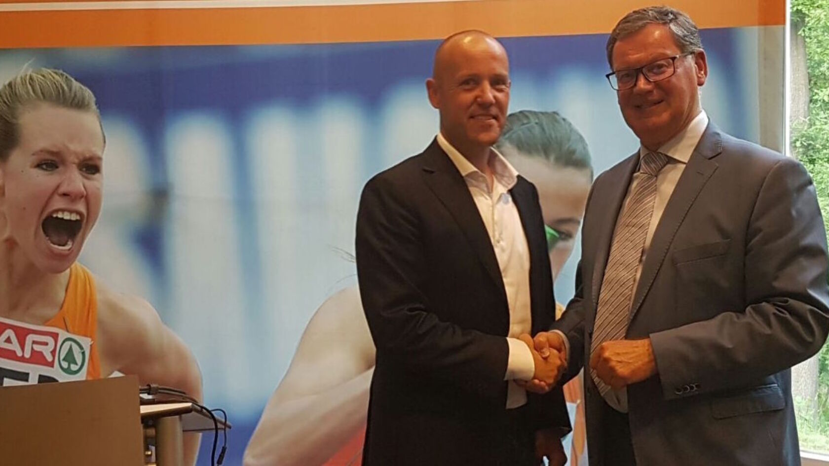 Jaarverslag en jaarrekening 2015 goedgekeurd door Unieraad