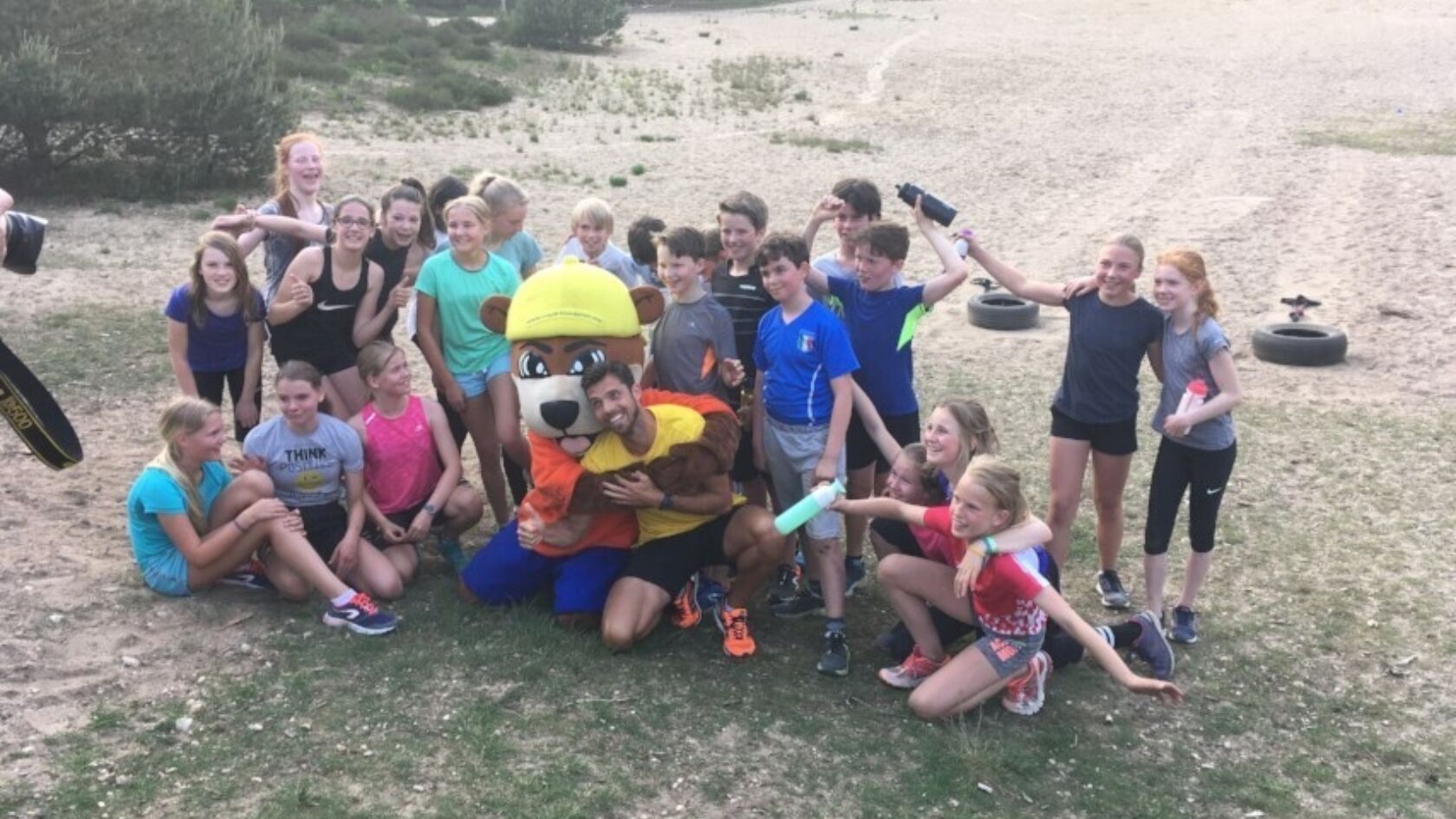 Eelco Sintnicolaas geeft toffe warming-up bij Nijmegen Atletiek!