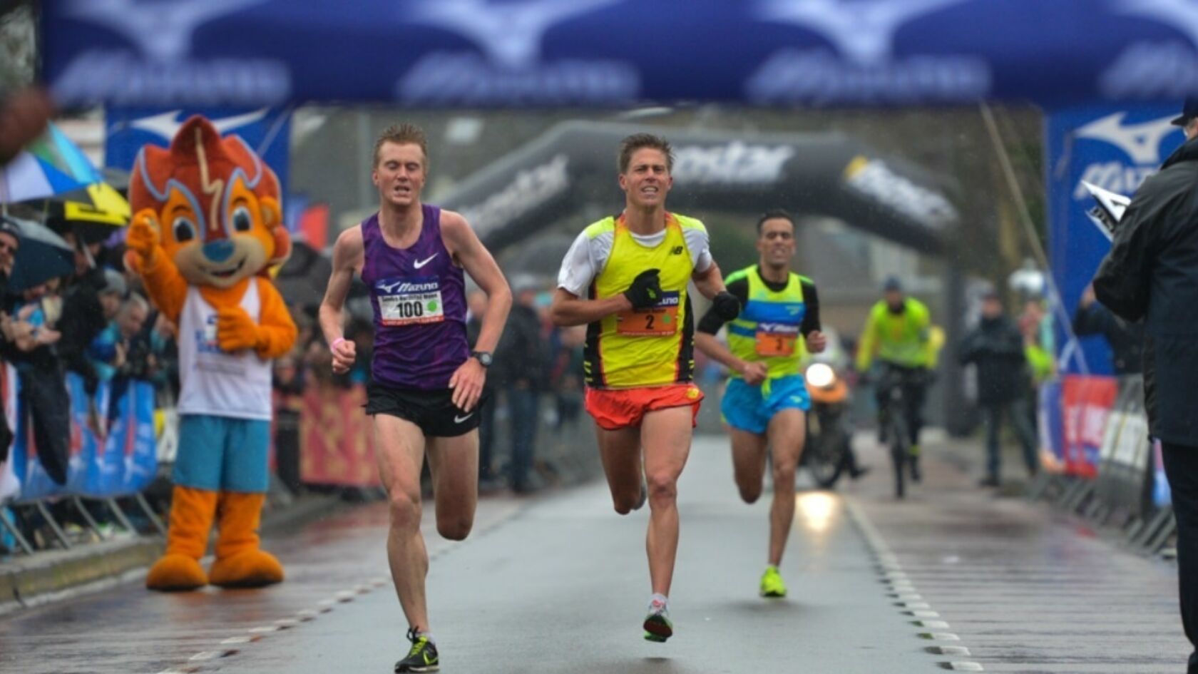 Kwalificatie-eisen marathon tegen het licht