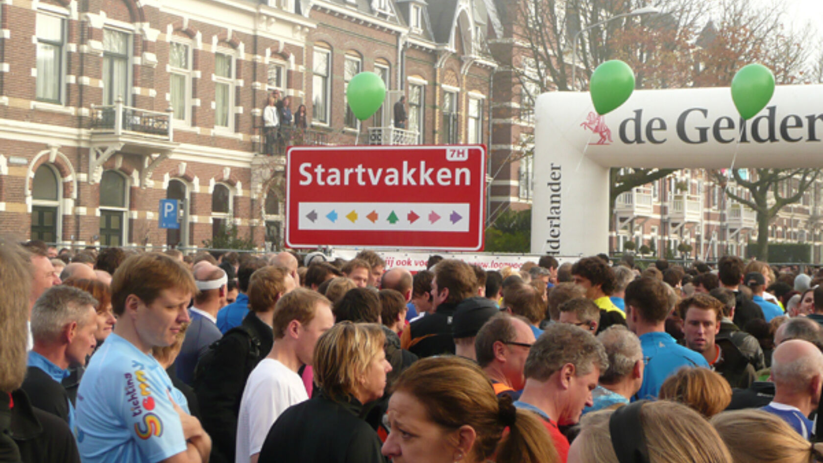 De start(vakken) en finish bij een wegwedstrijd