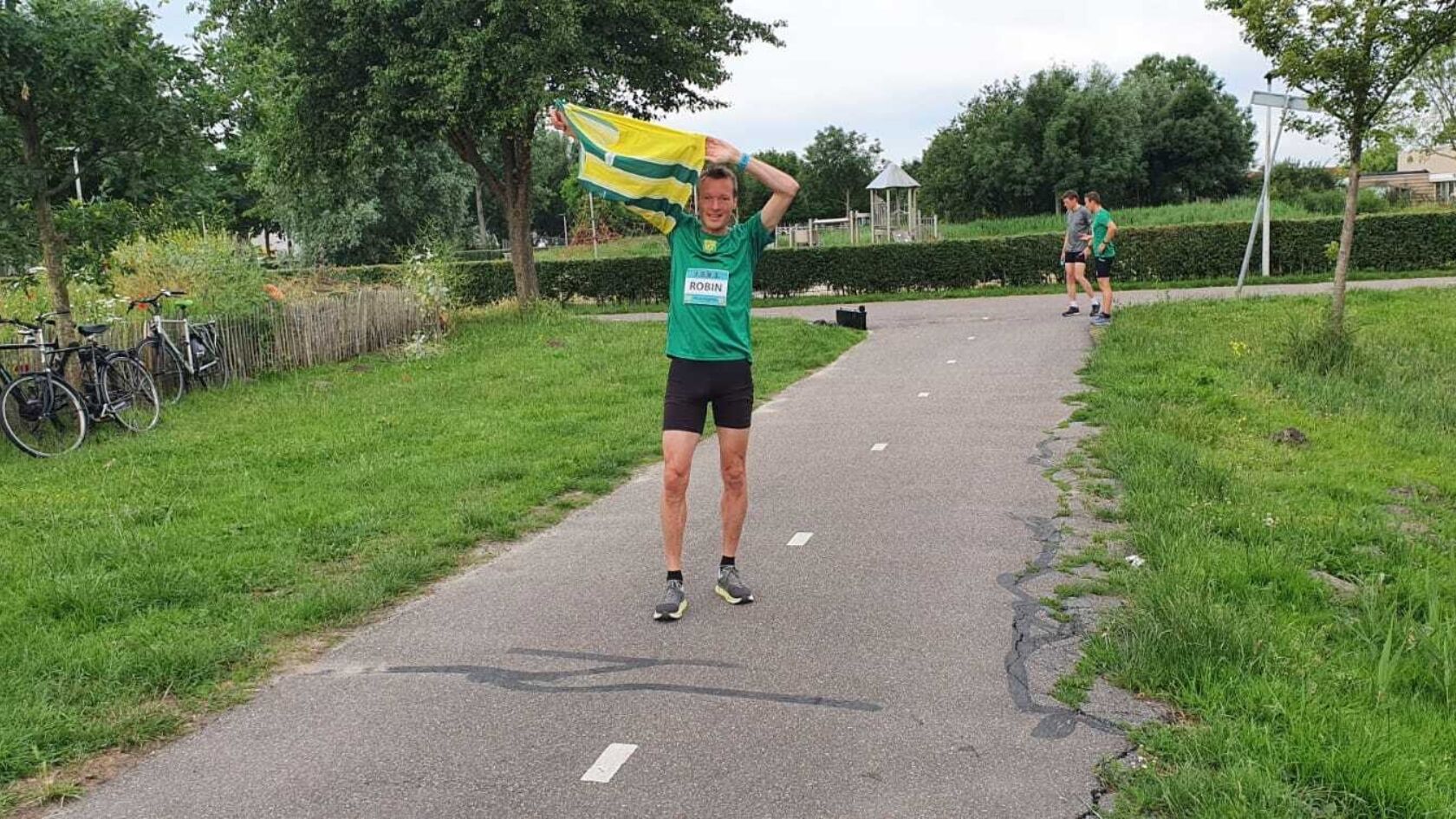 Voorschoten’97 overbrugt coronaperiode met marathonestafette