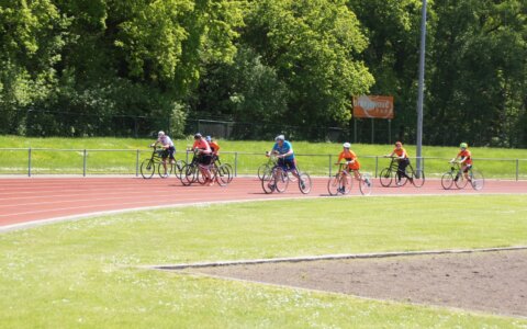 Frame Runners trainen met reguliere trimgroep