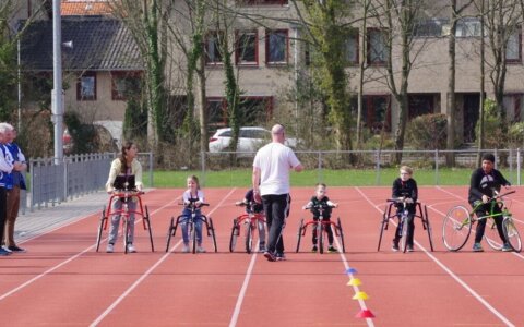 RaceRunning Roadshow bij Leiden Atletiek
