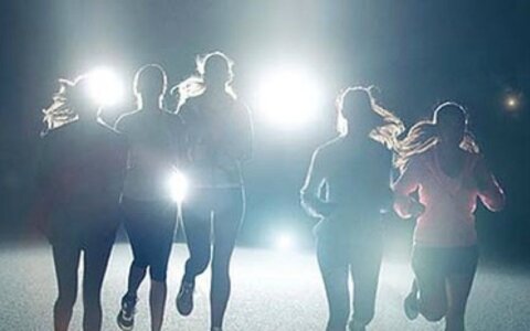 Hardlopen in het donker: 'Voordat we de poort uit gaan'