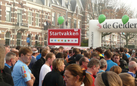 De start(vakken) en finish bij een wegwedstrijd