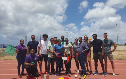 Opleiders Curaçao geven juryopleiding op Bonaire