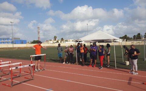 Nederlandse talentcoach geeft scholing op Curaçao en Bonaire